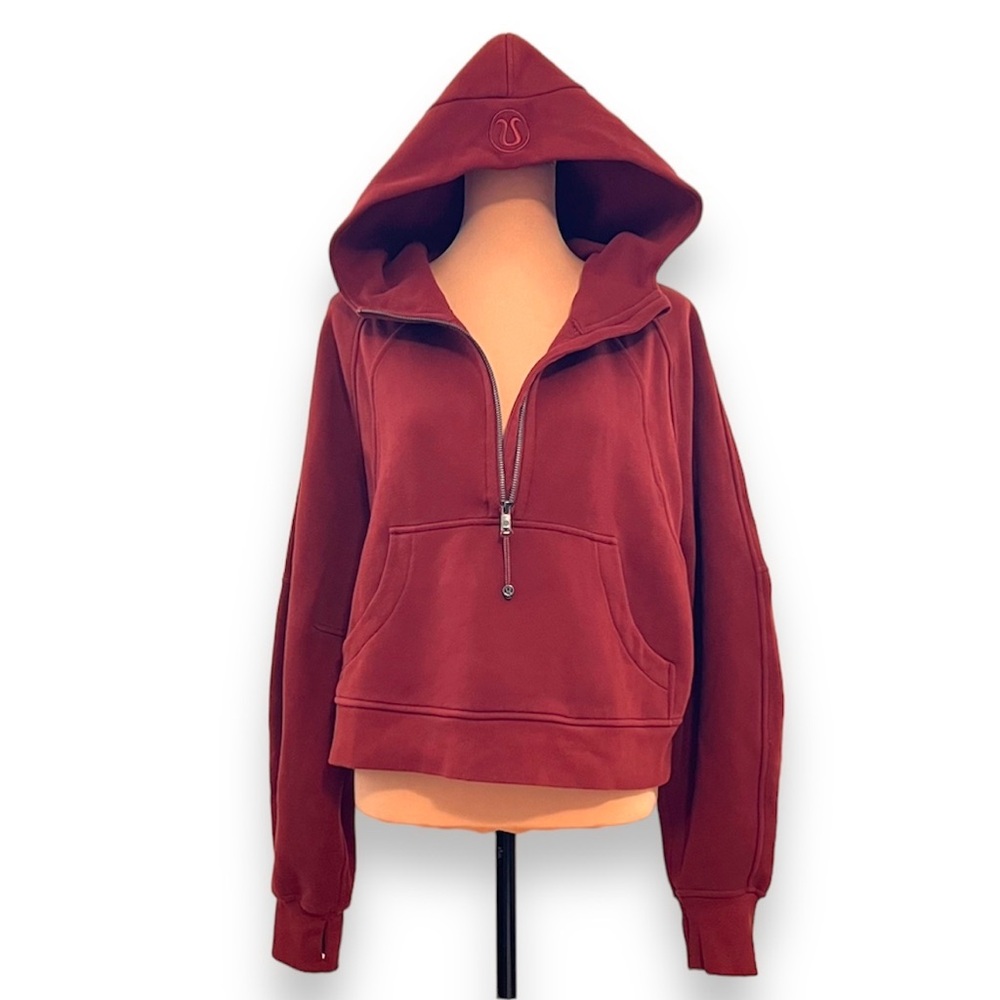 Lululemon Scuba Oversized Half-Zip Hoodie
Date Brown M/L OS HZ Sweatshirt